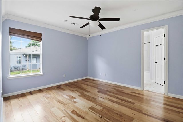 1368 N Caddo Avenue, Fayetteville, AR 72704