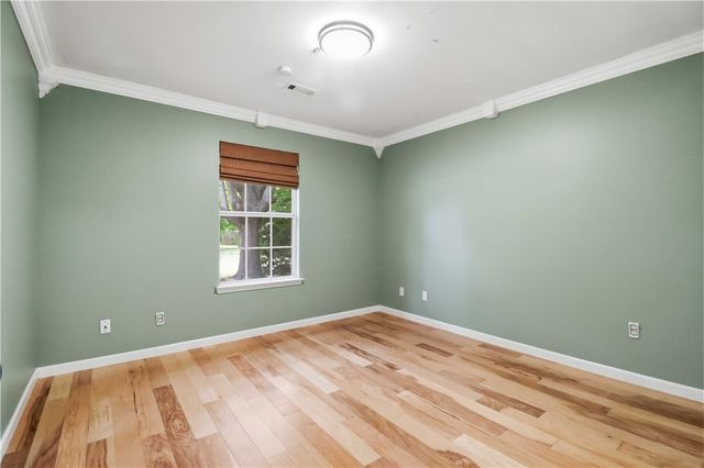 1368 N Caddo Avenue, Fayetteville, AR 72704