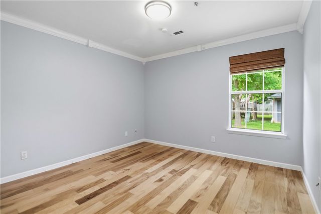 1368 N Caddo Avenue, Fayetteville, AR 72704