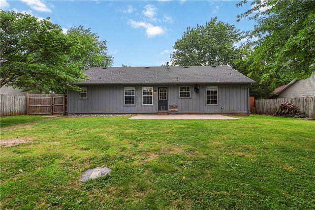 1368 N Caddo Avenue, Fayetteville, AR 72704
