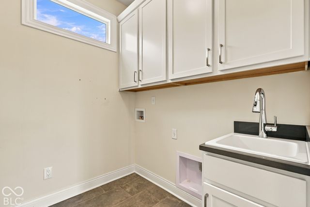 15005 Pax Lane, Westfield, IN 46074