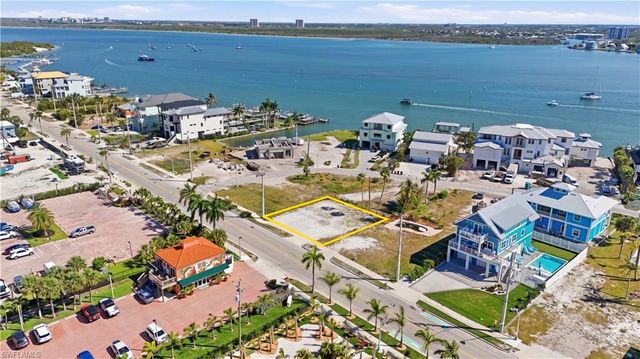 521 Estero BLVD, Fort Myers Beach, FL 33931
