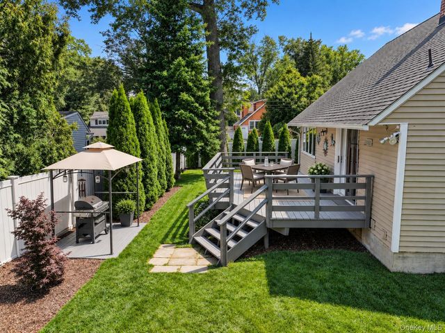 11 Jean Lane, Hartsdale, NY 10530
