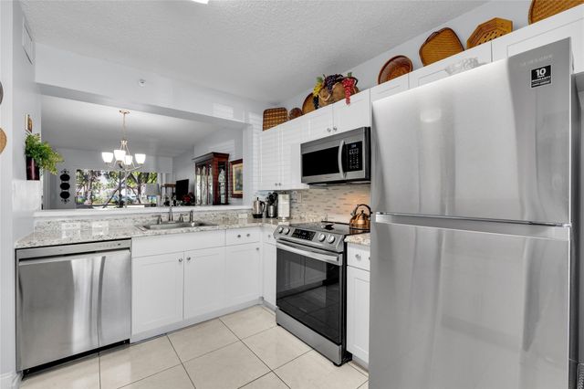 9511 Weldon Circle 105, Fort Lauderdale, FL 33321