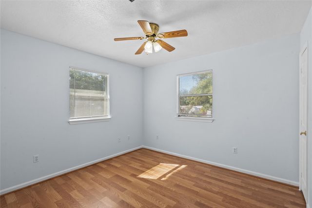 336 Reppert Street A, Bacliff, TX 77518