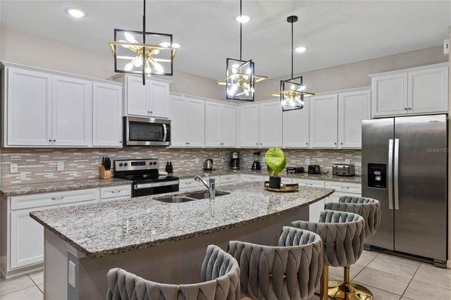 4305 LANA AVENUE, Davenport, FL 33897