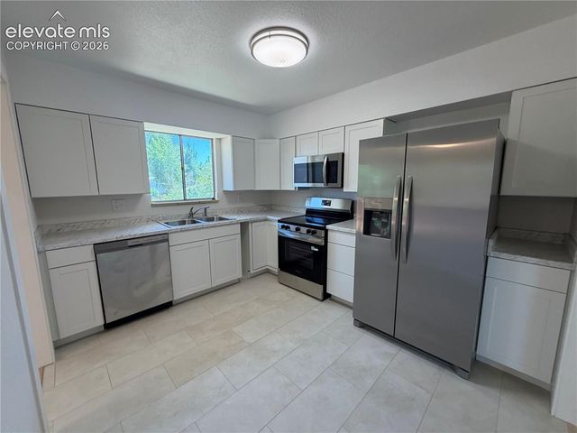 61 N Amherst Street, Colorado Springs, CO 80911