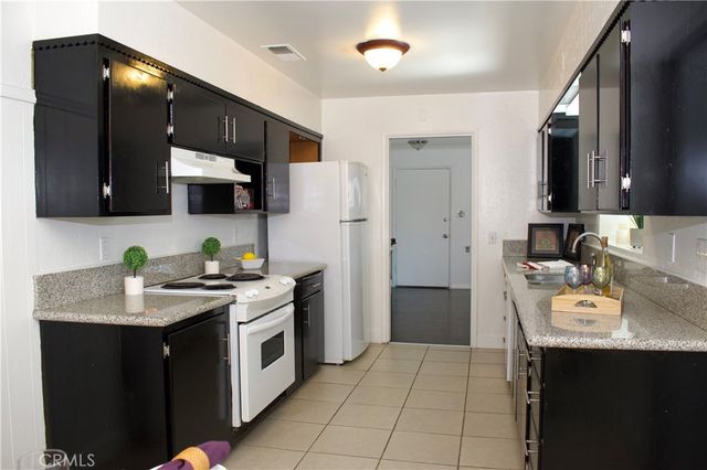 801 N Arthur Avenue, Fresno, CA 93728