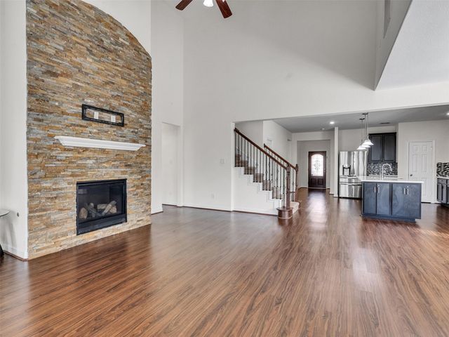 11066 Walts Run Lane, Cypress, TX 77433