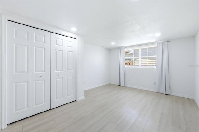 2901 POPLAR STREET, Sarasota, FL 34237