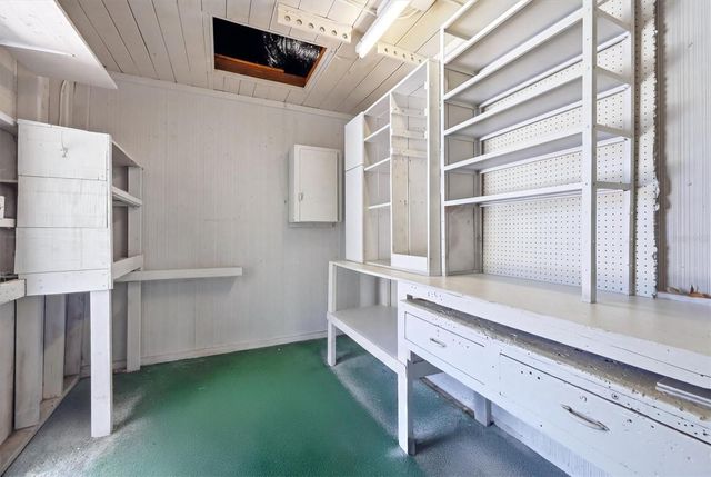 2901 POPLAR STREET, Sarasota, FL 34237