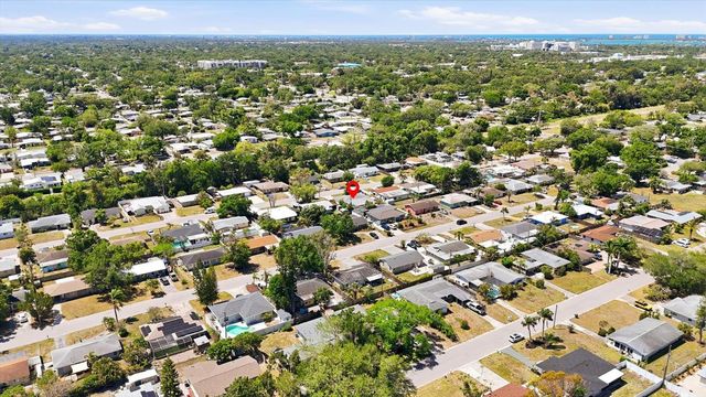 2901 POPLAR STREET, Sarasota, FL 34237