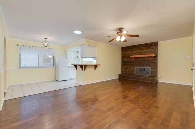 4105 Astoria Street, Irving, TX 75062