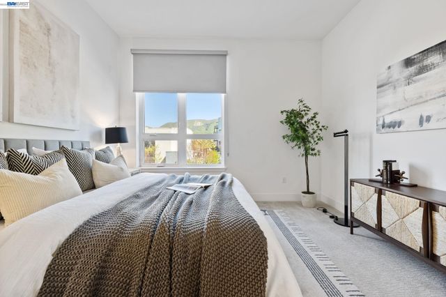 45128 Warm Springs Blvd 327, Fremont, CA 94539