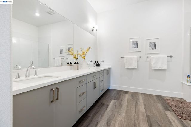 45128 Warm Springs Blvd 327, Fremont, CA 94539