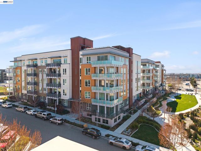 45128 Warm Springs Blvd 327, Fremont, CA 94539