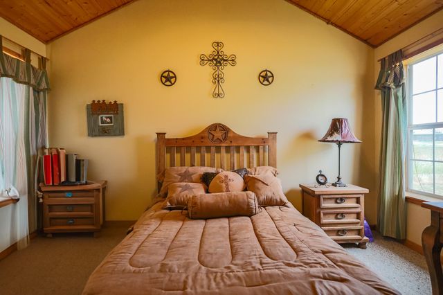 3401 E Regis Street, Lubbock, TX 79403