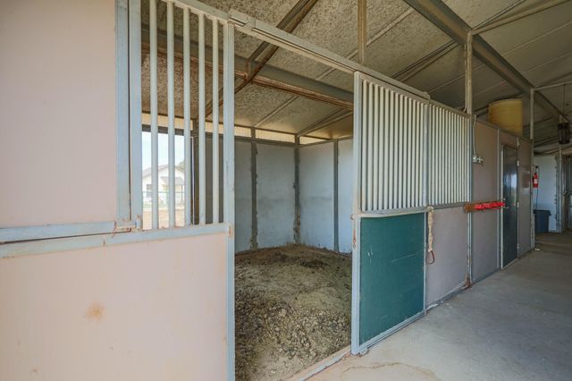 3401 E Regis Street, Lubbock, TX 79403