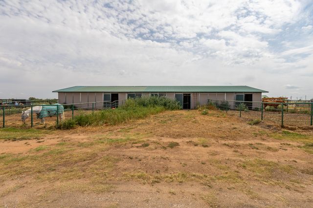 3401 E Regis Street, Lubbock, TX 79403