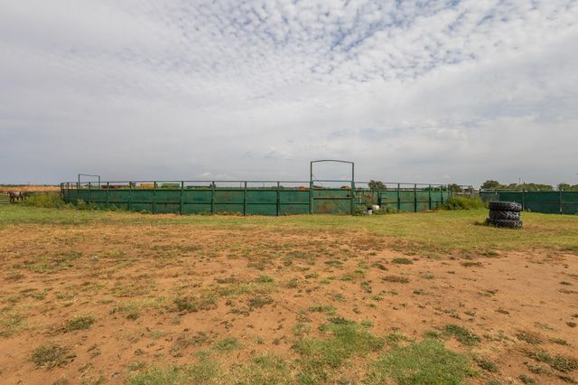 3401 E Regis Street, Lubbock, TX 79403