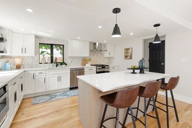 190 Main Strteet, Reading, MA 01867
