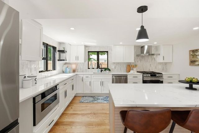 190 Main Strteet, Reading, MA 01867