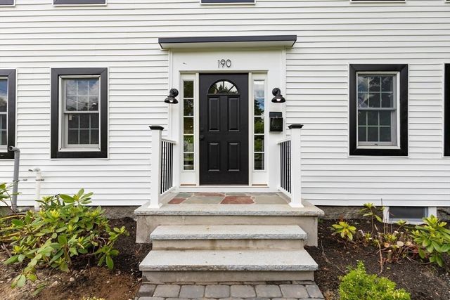 190 Main Strteet, Reading, MA 01867