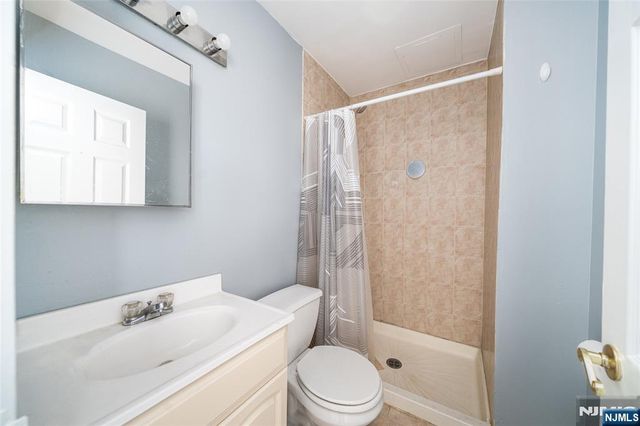 235 Monroe Street 14, Hoboken, NJ 07030