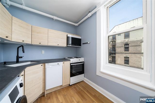 235 Monroe Street 14, Hoboken, NJ 07030