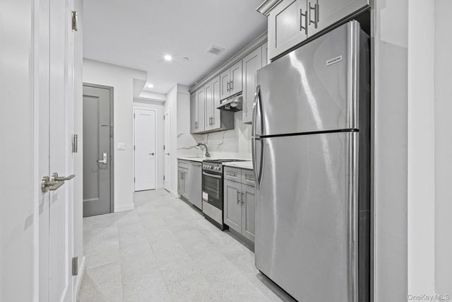 444 Graham Avenue 6D, Brooklyn, NY 11211