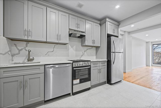 444 Graham Avenue 6D, Brooklyn, NY 11211