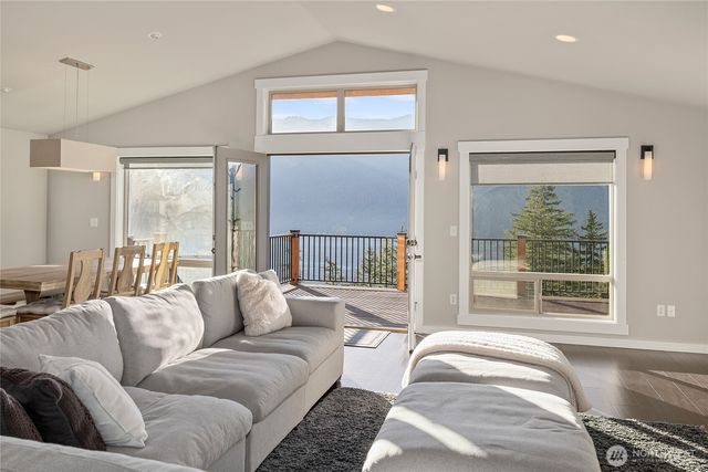 1840 Morgan Creek Road, Ronald, WA 98940