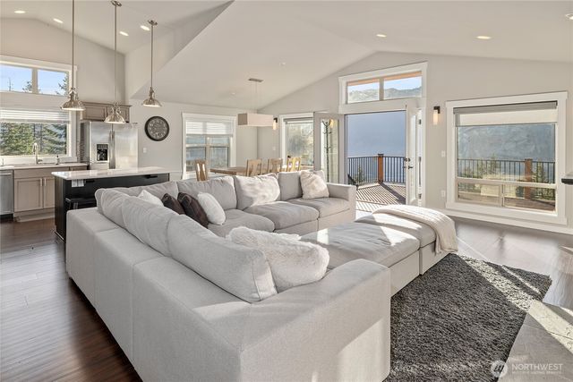 1840 Morgan Creek Road, Ronald, WA 98940