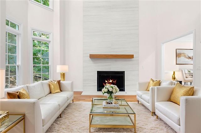 184 Corner Oak Court, Waleska, GA 30183