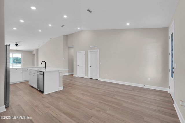 2110 BLACK GLASS Place, Middleburg, FL 32068