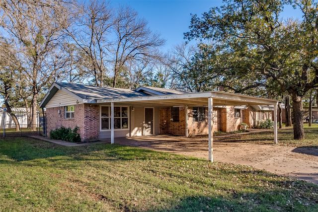 504 Austin Drive, Mineral Wells, TX 76067