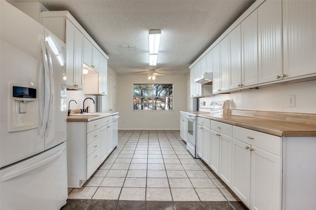 504 Austin Drive, Mineral Wells, TX 76067