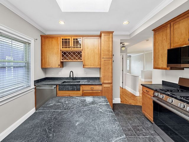 9 Odonnell Sq 3, Boston, MA 02122