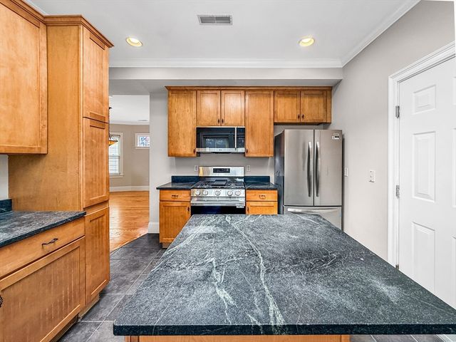 9 Odonnell Sq 3, Boston, MA 02122
