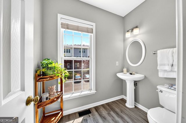 3327 Lathenview Court, Alpharetta, GA 30004