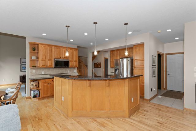 4221 159th Street, Urbandale, IA 50323