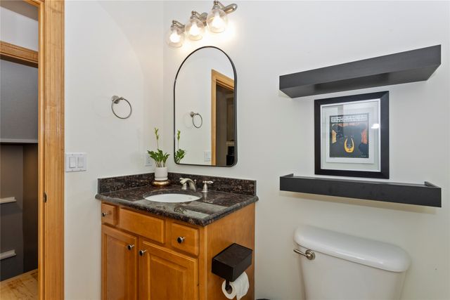 4221 159th Street, Urbandale, IA 50323