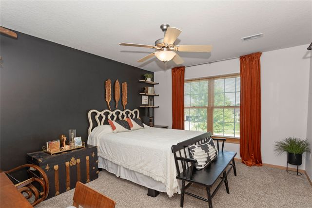 4221 159th Street, Urbandale, IA 50323