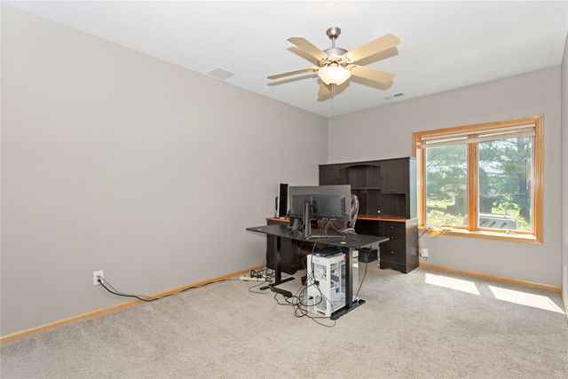 4221 159th Street, Urbandale, IA 50323