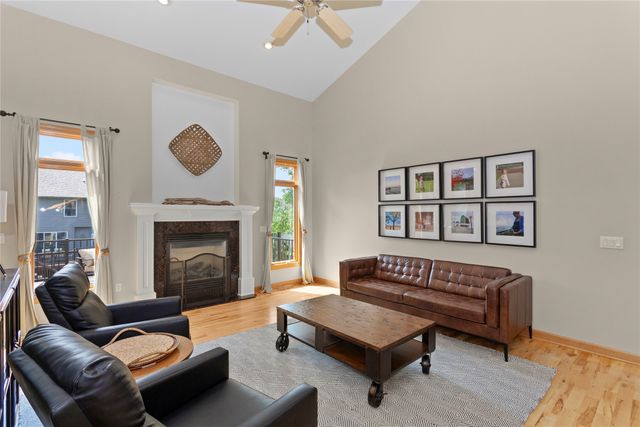 4221 159th Street, Urbandale, IA 50323