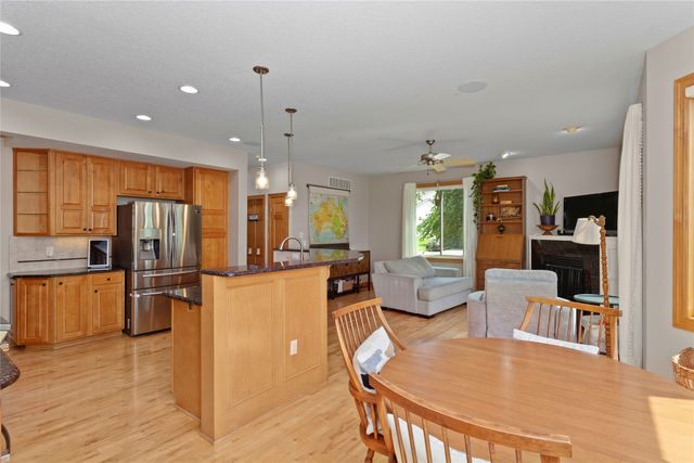 4221 159th Street, Urbandale, IA 50323