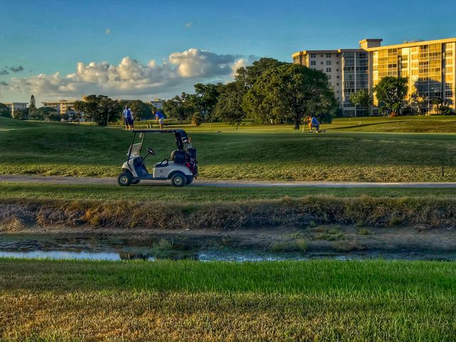 3050 N Palm Aire Drive 602, Pompano Beach, FL 33069