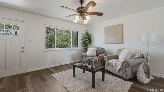 905 E Costilla Street, Colorado Springs, CO 80903