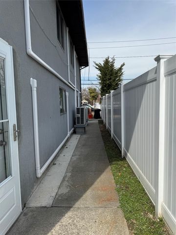 15 Belmont Blvd Boulevard, Elmont, NY 11003