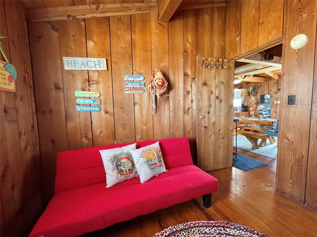 1111 Surf Drive, Surfside Beach, TX 77541